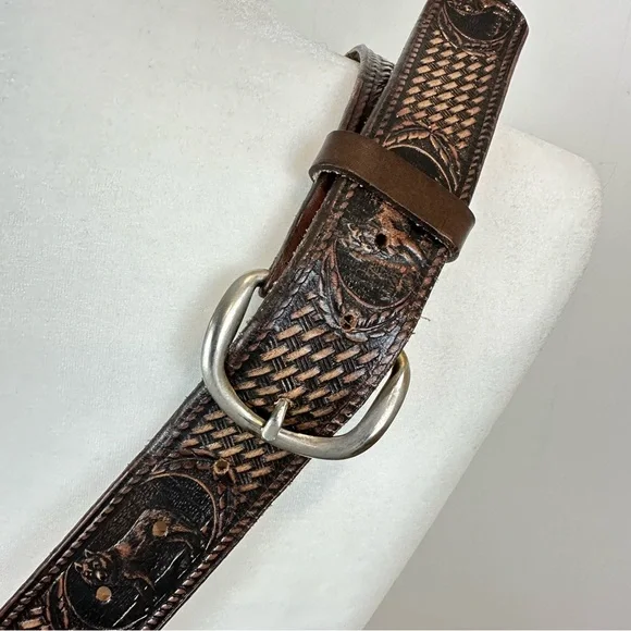 Vintage Tooled Cowhide Wolf Embossed Western Belt Men’s Size 42” - Picture 4 of 16